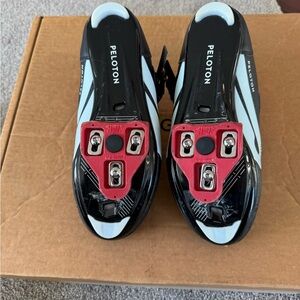 Women’s peloton shoes